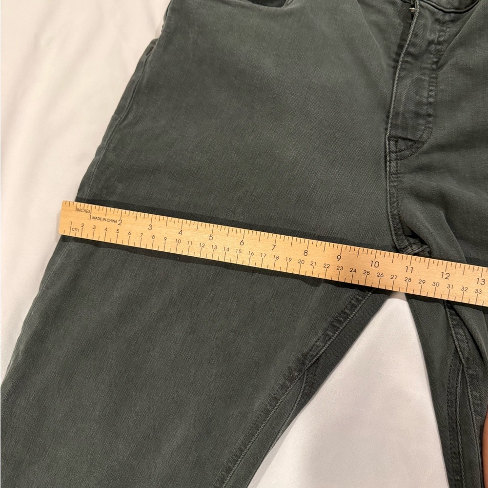 KUT From The Kluth Jeans‎ Women’s 8 Green Raw Hem Flare High Rise Designer Denim - Picture 4 of 11